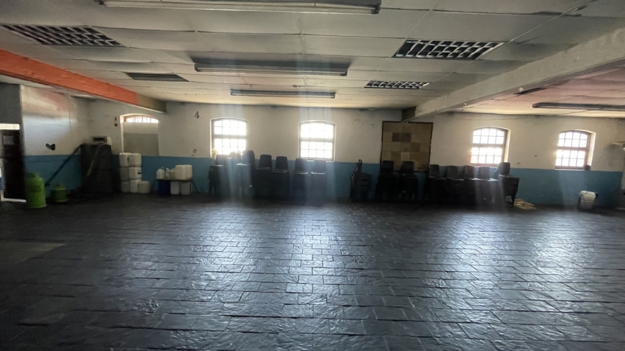 To Let commercial Property for Rent in Woodstock Western Cape